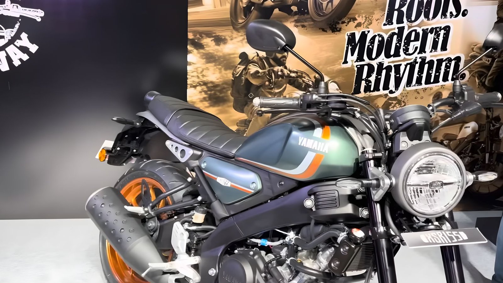 Yamaha XSR 155 Mileage