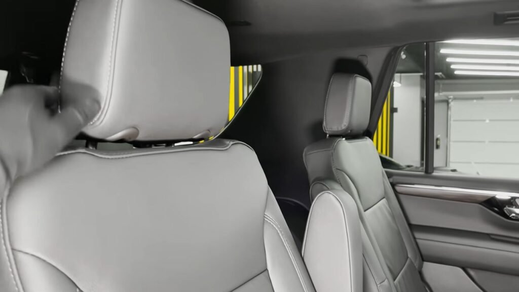 2027 Chevrolet Tahoe captain seats