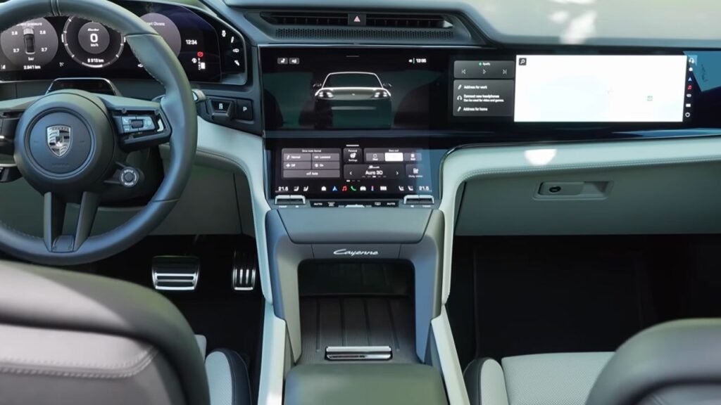 2027 Porsche Cayenne E-Hybrid Interior Cabin
