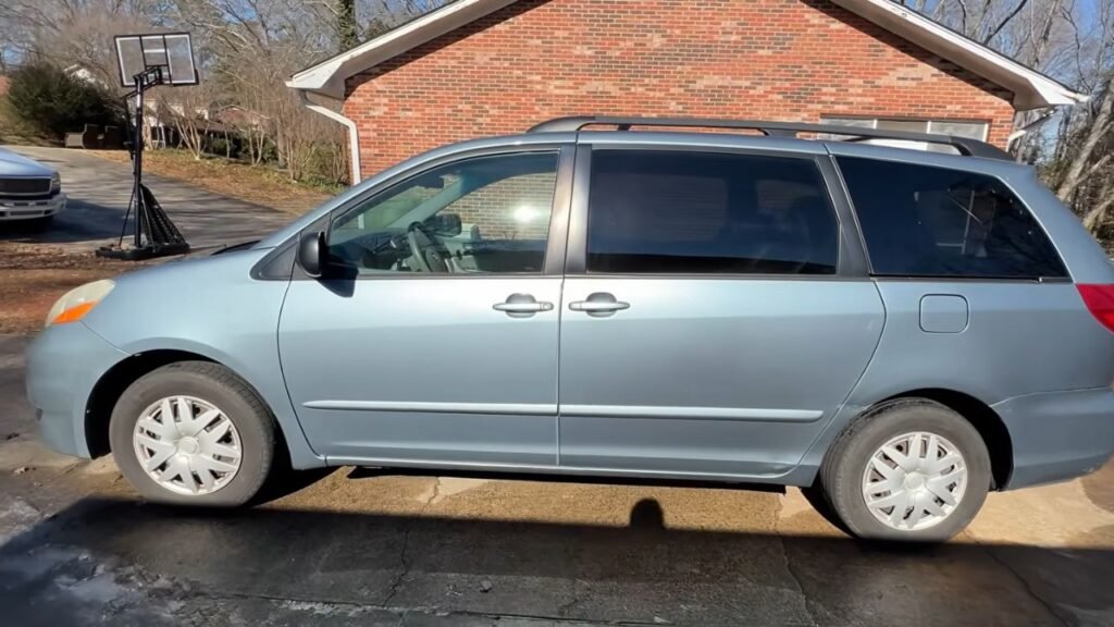 Second Generation 2004–2010 Toyota Sienna Fuel Economy